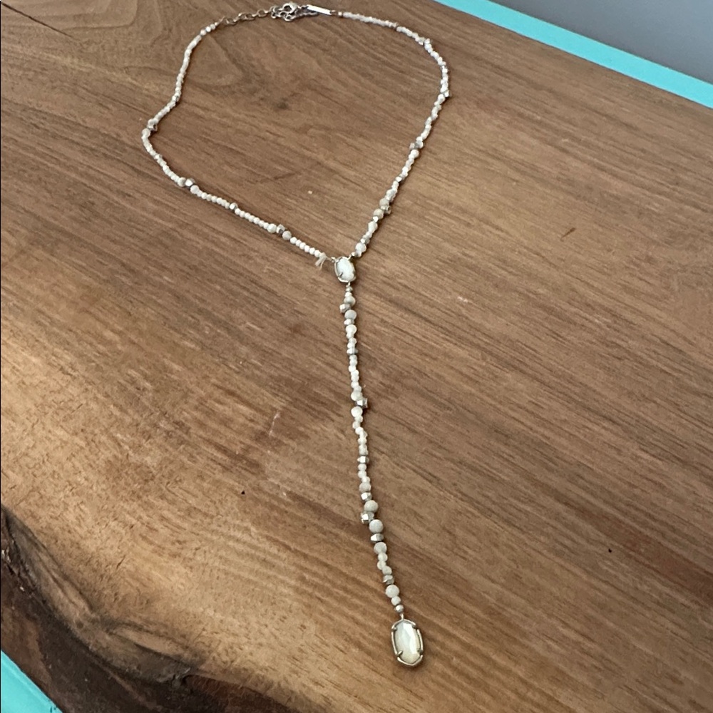 Beautiful white ivory lariat necklace Kendra Scott